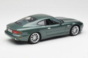 Aston Martin DB7 Vantage Green Maisto 1:18 36880 Diecast - image 3 of 8