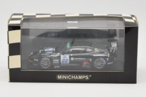 Aston Martin DBRS9 #22 Barwell Motorsport A. Needell FIA GT3 European Championship Spa 2006 Minichamps 1:43 400061322 Diecast - image 4 of 4