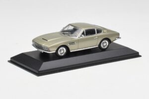 Aston Martin DBS Silver Green Metallic Minichamps 1:43 400137600 Diecast - image 2 of 4