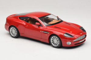 Aston Martin V12 Vanquish Red Bburago 1:18 33334063 Diecast - image 6 of 8