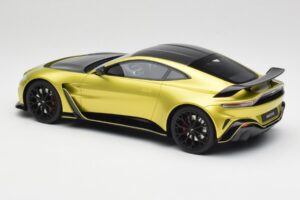 Aston Martin V12 Vantage Final Edition Cosmopolitan Yellow TopSpeed 1:18 TS0453 Diecast - image 5 of 6