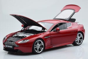 Aston Martin V12 Vantage Red AUTOart 1:18 70208 Diecast - image 2 of 8