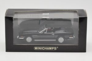 Aston Martin V8 Volante Black Minichamps 1:43 400137730 Diecast - image 4 of 4
