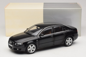 Audi A4 B6 3.2 Quattro Black Minichamps 1:18 5010404125 Diecast - image 8 of 8