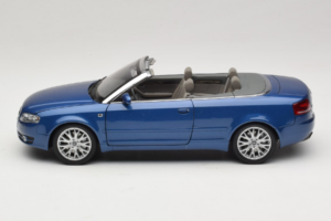 Audi A4 B6 Cabriolet Blue Norev 1:18 5010504325 Diecast - image 4 of 9