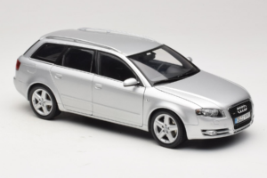 Audi A4 B7 3.2 Quattro Avant Silver Minichamps 1:18 5010404215 Diecast - image 6 of 8