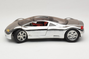 Audi Avus Quattro Chrome Silver Revell 1:18 08913-C1 Diecast - image 4 of 8