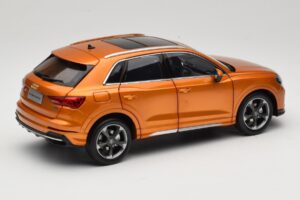 Audi Q3 F3 Orange Metallic Paudi Model 1:18 05962Q32019 Diecast - image 3 of 8