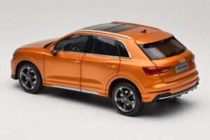 Audi Q3 F3 Orange Metallic Paudi Model 1:18 05962Q32019 Diecast - image 7 of 8