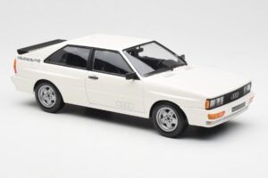 Audi Quattro White Minichamps 1:18 155016120 Diecast - image 4 of 6