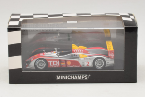 Audi R10 TDI LMP1 #2 R. Capello / T. Kristensen 2007 Minichamps 1:43 400071602 Diecast - image 4 of 4