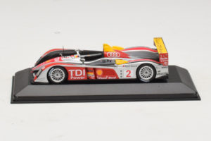 Audi R10 TDI LMP1 #2 R. Capello / T. Kristensen 2007 Minichamps 1:43 400071602 Diecast