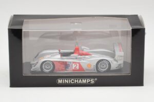 Audi R10 TDI #2 R. Capello / A. McNish Minichamps 1:43 AUDI002 Diecast - image 4 of 4