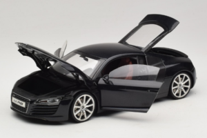 Audi R8 Black Kyosho 1:18 09213BK Diecast - image 2 of 8