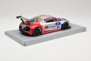 Audi R8 LMS #99 F. Biela / P. Kaffer / M. Fässler / M. Hennerici Phoenix Racing 24 Hours Nürburgring 2009 Spark 1:18 18S041 R - image 3 of 6