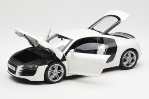 Audi R8 Type 42 White Kyosho 1:18 09213W Diecast - image 2 of 8