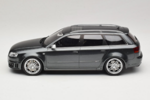 Audi RS4 B7 Grey Otto 1:18 OT721 Resin - image 3 of 6