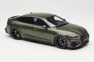 Audi RS5 B9 Competition Sportback Green GT Spirit 1:18 GT469 Resin - image 4 of 6