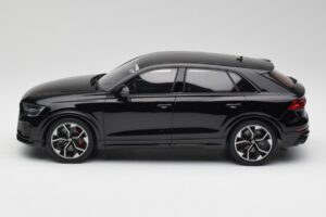 Audi RSQ8 Night Black GT Spirit 1:18 GT305 Resin - image 3 of 6