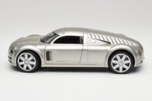 Audi Rosemeyer Silver Maisto 1:18 31625 Diecast - image 4 of 8