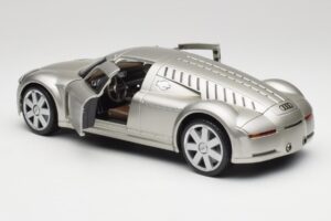 Audi Rosemeyer Silver Maisto 1:18 31625 Diecast - image 5 of 8