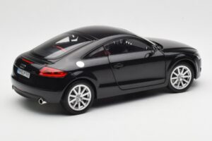 Audi TT 8J Phantom Black Minichamps 1:18 5010500425 Diecast - image 3 of 8