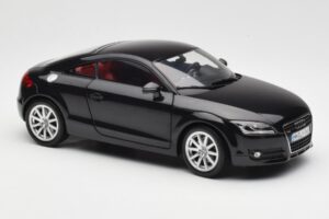 Audi TT 8J Phantom Black Minichamps 1:18 5010500425 Diecast - image 6 of 8