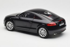 Audi TT 8J Phantom Black Minichamps 1:18 5010500425 Diecast - image 7 of 8