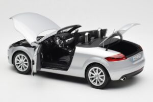 Audi TT 8J Roadster Light Silver Minichamps 1:18 5010500515 Diecast - image 5 of 8