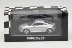 Audi TT 8N Silver Minichamps 1:43 5019800423 Diecast - image 5 of 5