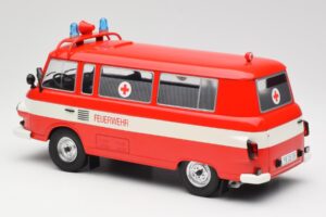 Barkas B 1000 Fire Brigade & Ambulance MCG 1:18 MCG18010 Diecast - image 4 of 6