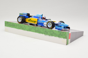 Benetton B195 Renault #1 M. Schumacher European GP Winner F1 World Champion 1995 Minichamps 1:18 513953201 Diecast - image 4 of 7