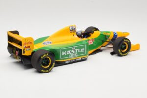 Benetton Ford B193B #5 R. Patrese 3rd Place British GP 1993 Minichamps 1:18 110930906 Diecast - image 2 of 6