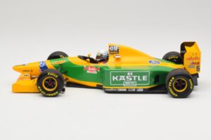 Benetton Ford B193B #5 R. Patrese 3rd Place British GP 1993 Minichamps 1:18 110930906 Diecast - image 3 of 6