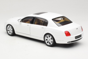 Bentley Continental Flying Spur White Minichamps 1:18 100139461 Diecast - image 7 of 8