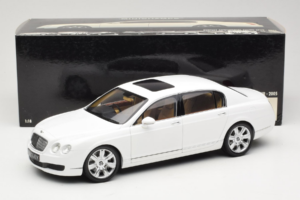 Bentley Continental Flying Spur White Minichamps 1:18 100139461 Diecast - image 8 of 8