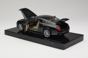 Bentley Continental GT British Racing Green Minichamps 1:18 BL570 Diecast - image 5 of 8