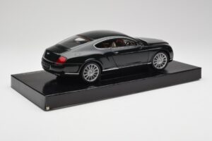 Bentley Continental GT Cumbrian Green Minichamps 1:18 103139623 Diecast - image 3 of 8