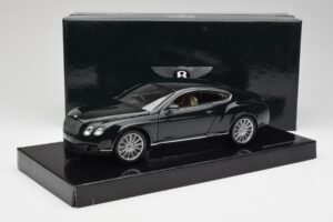 Bentley Continental GT Cumbrian Green Minichamps 1:18 103139623 Diecast - image 8 of 8