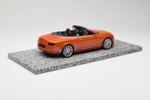 Bentley Continental GT Speed Convertible Orange Metallic Minichamps 1:18 107139430 Diecast - image 2 of 6
