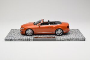 Bentley Continental GT Speed Convertible Orange Metallic Minichamps 1:18 107139430 Diecast - image 3 of 6