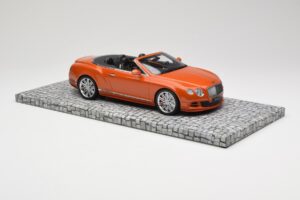 Bentley Continental GT Speed Convertible Orange Metallic Minichamps 1:18 107139430 Diecast - image 4 of 6