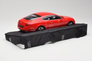 Bentley Continental GT St. James Red Minichamps 1:18 100139922 Diecast - image 3 of 8