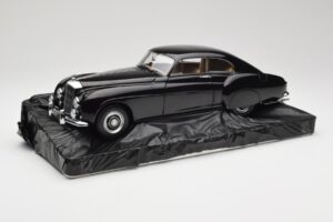 Bentley R-Type Continental Black Metallic Minichamps 1:18 100139420 Diecast