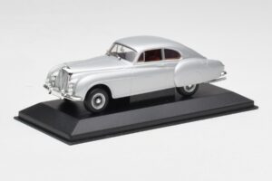 Bentley R-Type Continental Silver Minichamps 1:43 436139421 Diecast - image 2 of 4