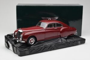 Bentley R-Type Continental Tudor Red Minichamps 1:18 100139421 Diecast - image 8 of 8