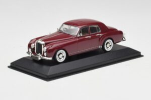 Bentley S1 Continental Flying Spur Cream Minichamps 1:43 436139551 Diecast - image 2 of 4