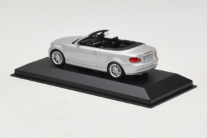 BMW 1-Series E88 Cabriolet Titan Silver Minichamps 1:43 80420427037-R1 Diecast - image 3 of 5