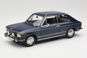 BMW 1600 Touring Blue Minichamps 1:18 80430145823 Diecast