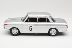 BMW 1800 TiSA #6 J. Munaron / K. Eppelein 24 Hours of Spa 1965 Minichamps 1:18 155652906 Diecast - image 3 of 6